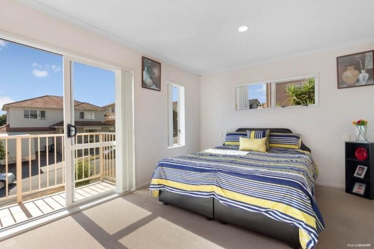Photo of property in 14 Clomell Drive, Flat Bush, Auckland, 2019