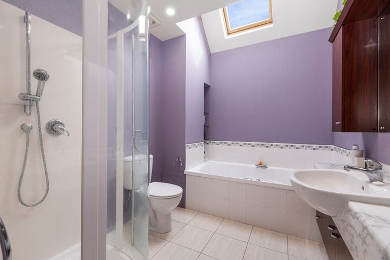 Photo of property in 9 Evergreen Place, Parklands, Christchurch, 8083