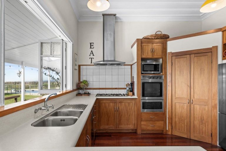 Photo of property in 20 Wheatley Road, Waiohiki, Napier, 4183