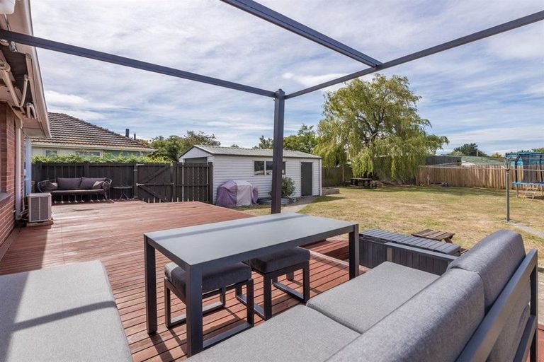 Photo of property in 6 Avro Crescent, Hornby, Christchurch, 8042