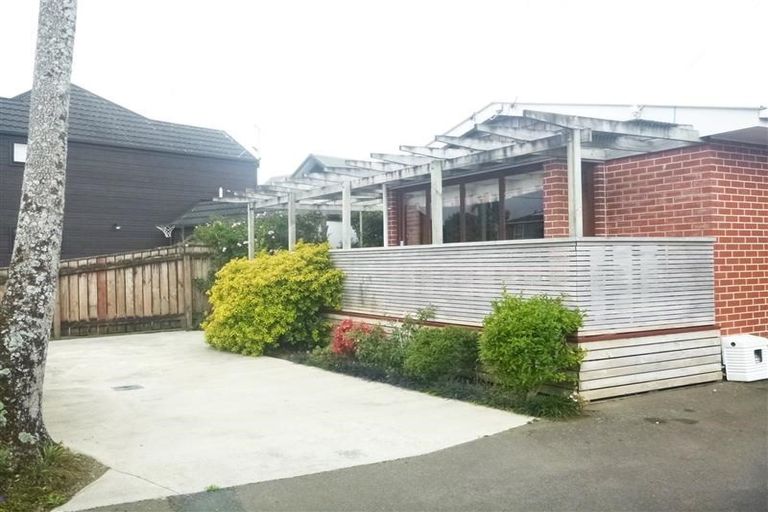 Photo of property in 1a Colin Grove, Hutt Central, Lower Hutt, 5010