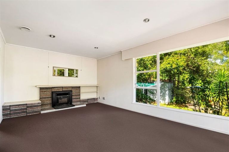 Photo of property in 66 Weldene Avenue, Glenfield, Auckland, 0629
