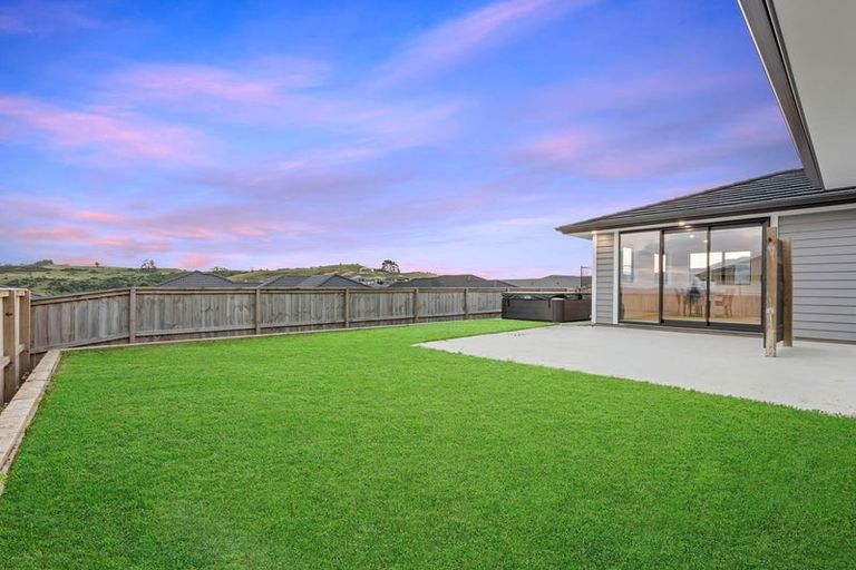 Photo of property in 157 Hitchen Road, Pokeno, 2402