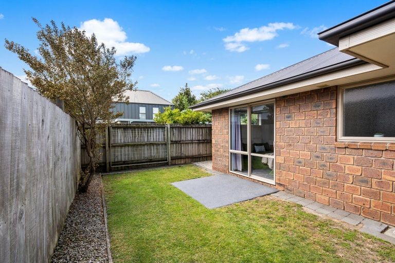 Photo of property in 16 Lindores Street, Addington, Christchurch, 8024