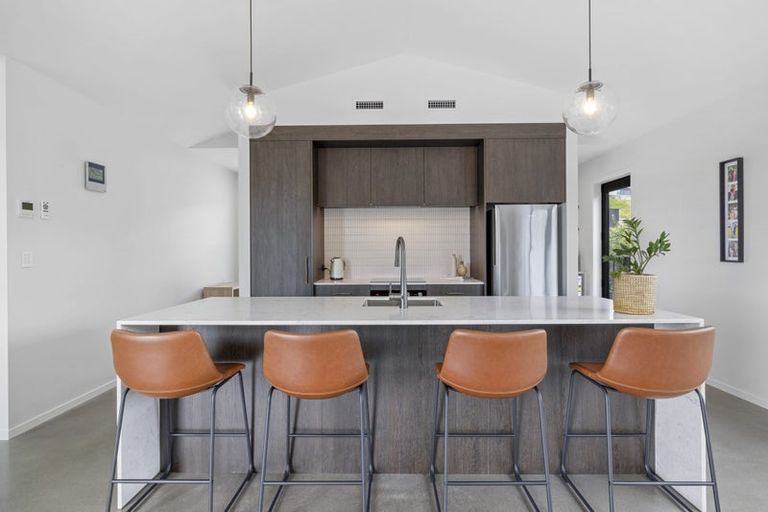 Photo of property in 54 Fernbrook Drive, Hurworth, New Plymouth, 4310