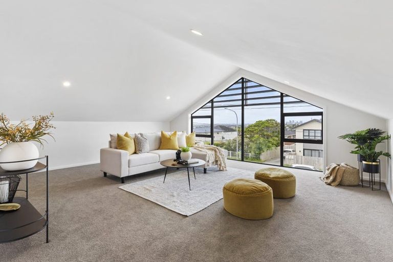 Photo of property in 108a Coronation Road, Hillcrest, Auckland, 0627