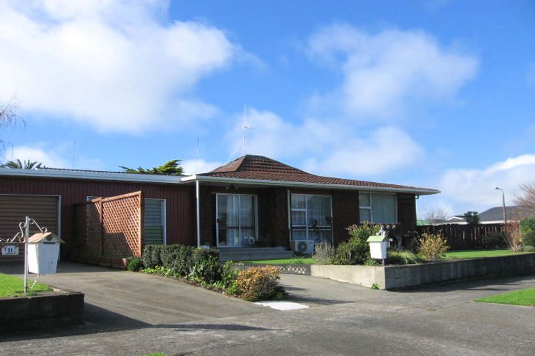 Photo of property in 15 Drury Street, Cloverlea, Palmerston North, 4412