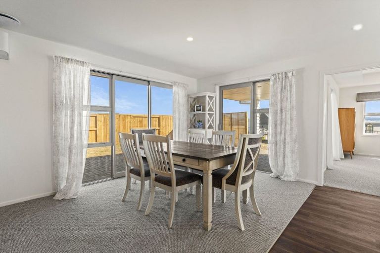 Photo of property in 16 Makomako Crescent, Wharewaka, Taupo, 3330