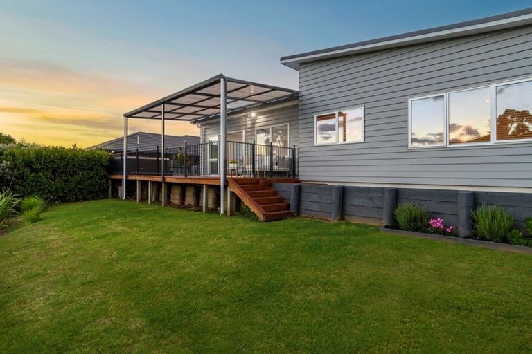 Photo of property in 48 Falcon Drive, Welcome Bay, Tauranga, 3112