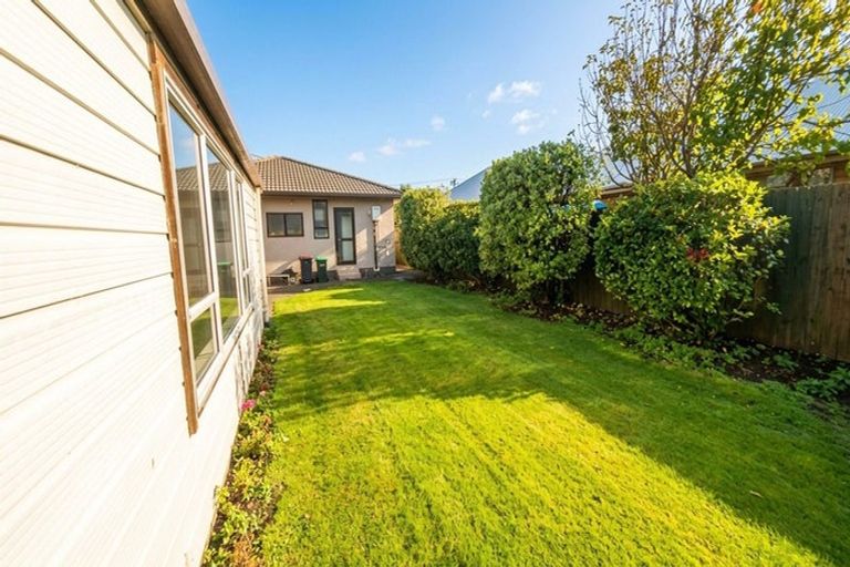 Photo of property in 196 Hastings Street East, Waltham, Christchurch, 8023