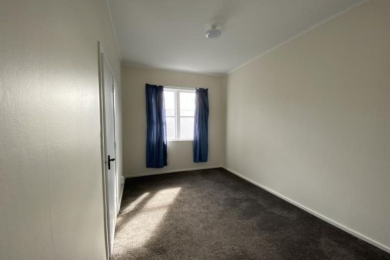 Photo of property in 22 Standen Street, Karori, Wellington, 6012