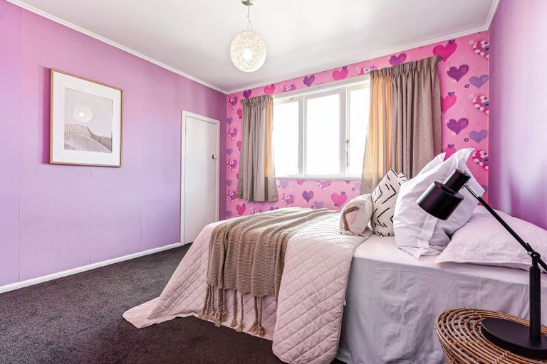 Photo of property in 98 Storey Avenue, Forest Lake, Hamilton, 3200