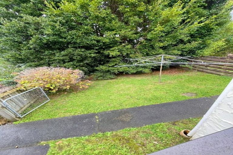 Photo of property in 5/550 Glenfield Road, Glenfield, Auckland, 0629