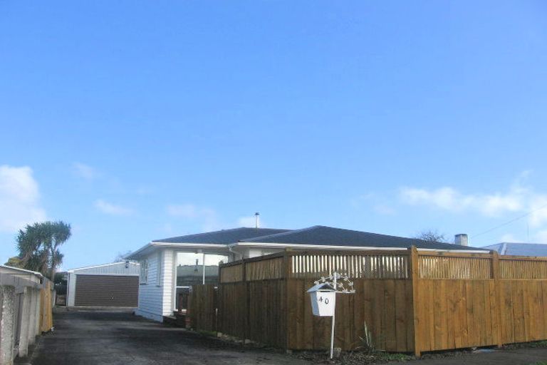 Photo of property in 40 Sutherland Crescent, Westbrook, Palmerston North, 4412