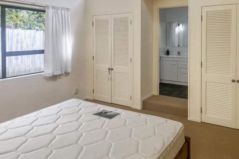 Photo of property in 31 Danbury Drive, Torbay, Auckland, 0630