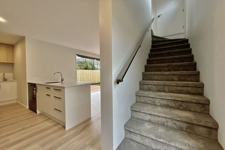 Photo of property in 98d Geraldine Street, Edgeware, Christchurch, 8013