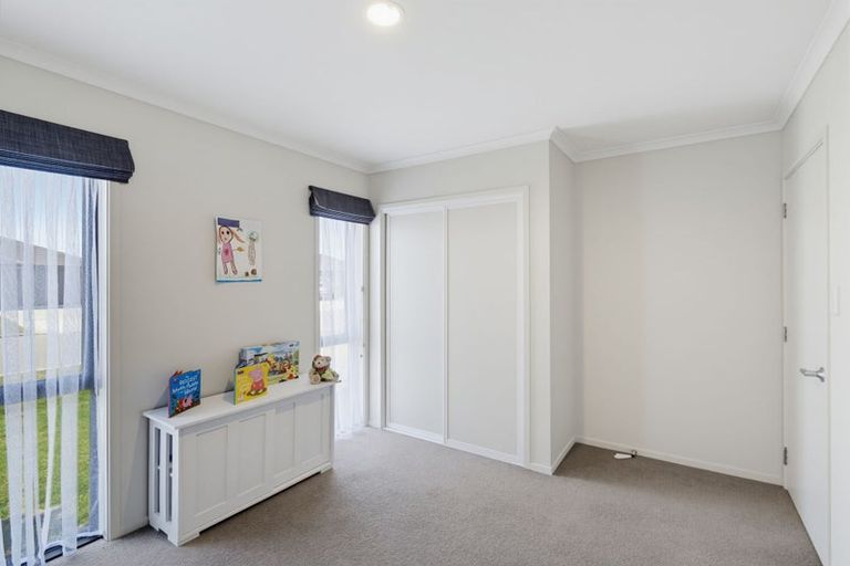 Photo of property in 35 Pakohe Street, Pegasus, 7612