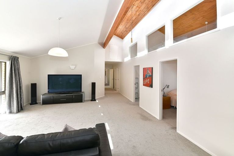 Photo of property in 18 Manly Park Avenue, Manly, Whangaparaoa, 0930