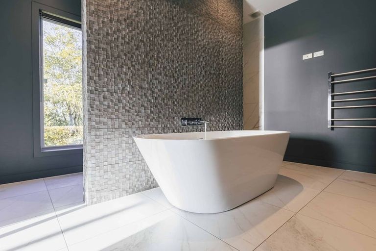 Photo of property in 15 Ngapera Way, Omori, Turangi, 3381