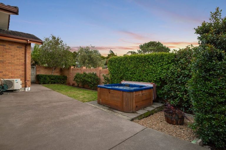 Photo of property in 8 Driftwood Drive, Red Beach, 0932