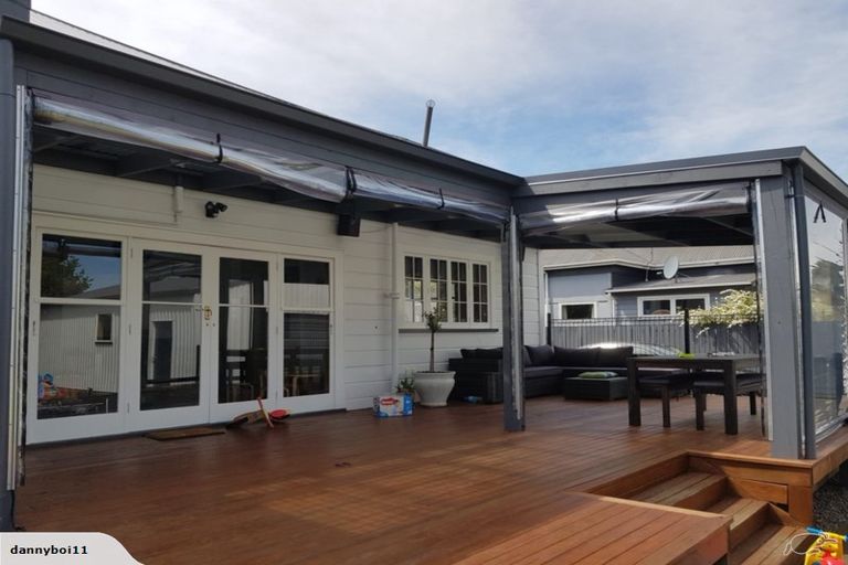 Photo of property in 11 Hurworth Place, College Estate, Whanganui, 4500