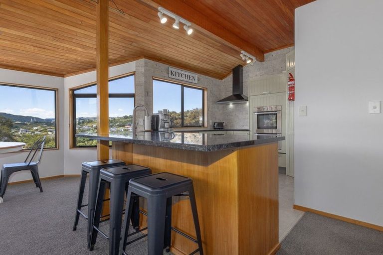 Photo of property in 41 James Cook Drive, Whitby, Porirua, 5024