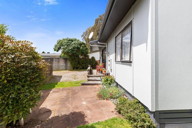 Photo of property in 81d Kawaha Point Road, Kawaha Point, Rotorua, 3010