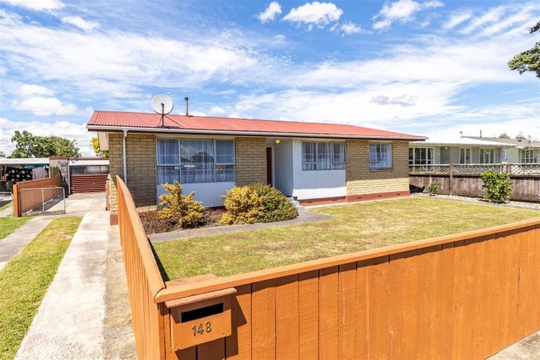 Photo of property in 148 Tremaine Avenue, Westbrook, Palmerston North, 4412