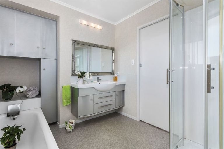 Photo of property in 182 Harbour Road, Ohope, 3121