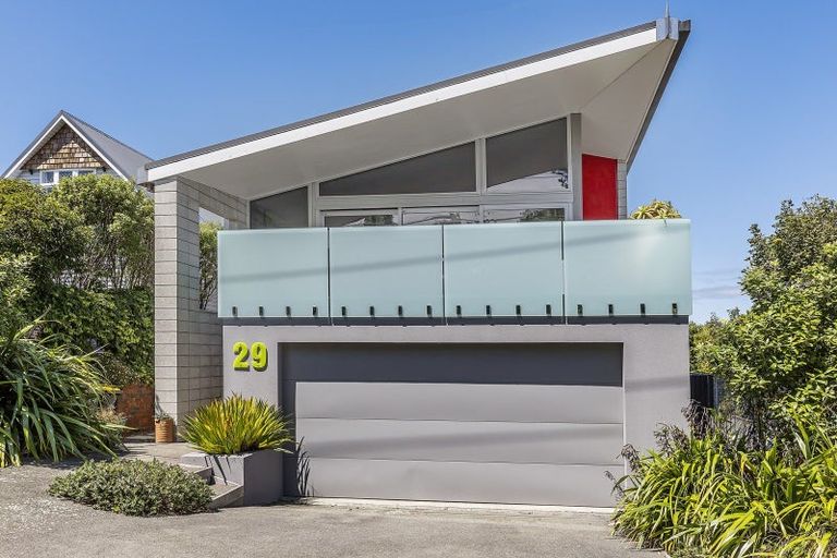 Photo of property in 29 Waru Street, Khandallah, Wellington, 6035