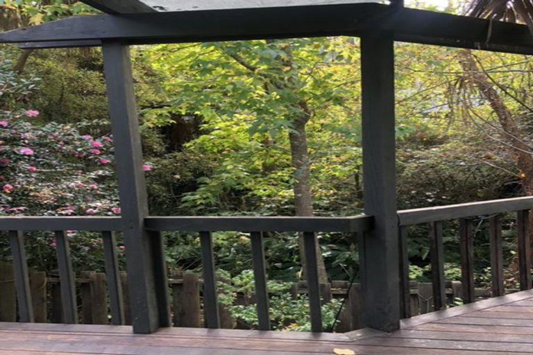 Photo of property in 2/69 Saddleback Rise, Murrays Bay, Auckland, 0630