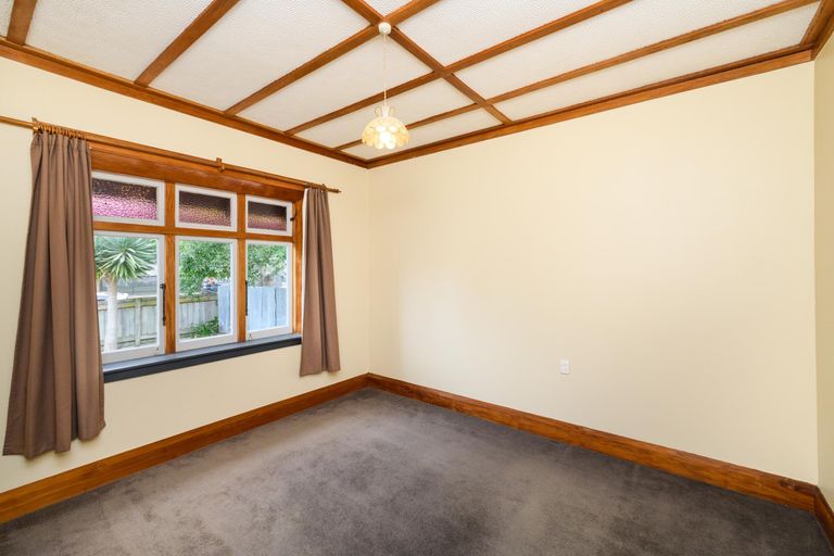Photo of property in 9 Burns Avenue, Takaro, Palmerston North, 4412