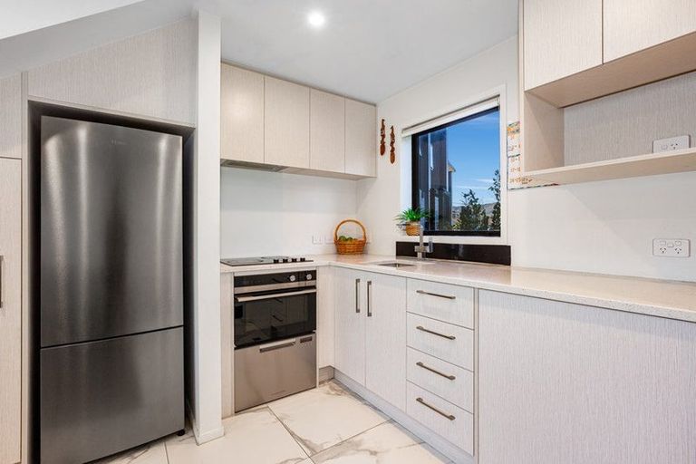 Photo of property in 6/10 Avery Grove, Boulcott, Lower Hutt, 5011