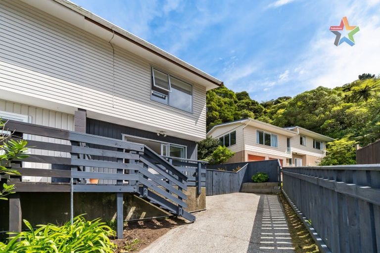 Photo of property in 85a Mulberry Street, Normandale, Lower Hutt, 5010