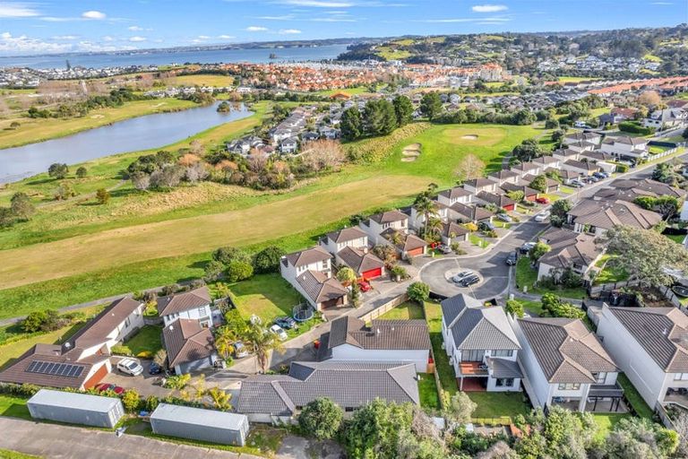 Photo of property in 32 Keepers Drive, Gulf Harbour, Whangaparaoa, 0930