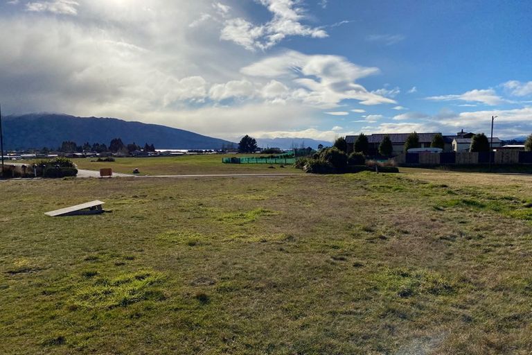Photo of property in 58 Burnby Drive, Te Anau, 9679
