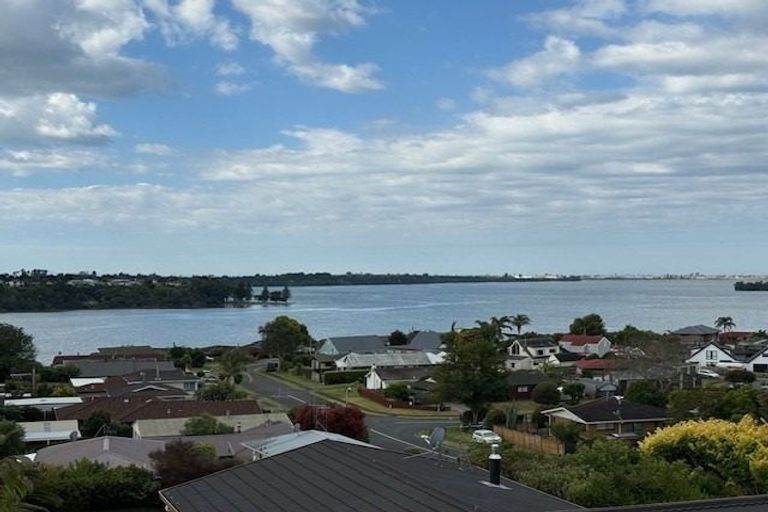 Photo of property in 2 Keam Way, Welcome Bay, Tauranga, 3112