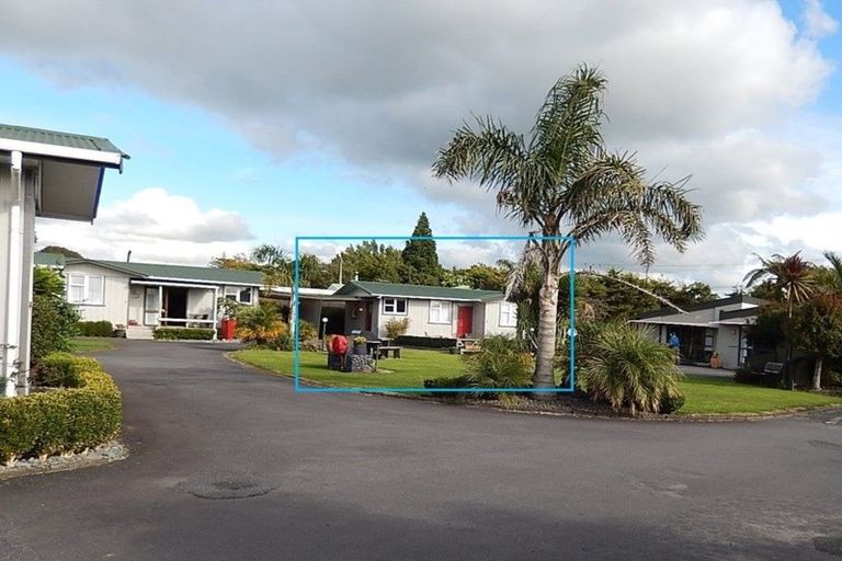 Photo of property in 4/119 Junction Road, Highlands Park, New Plymouth, 4312