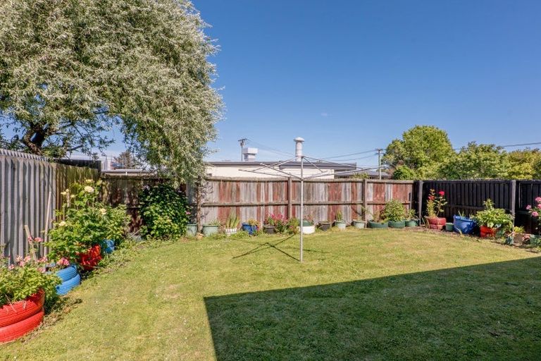 Photo of property in 3/108 Staveley Street, Avonhead, Christchurch, 8042