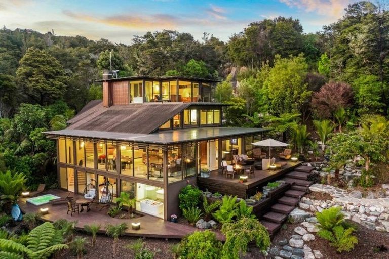 Photo of property in 44 Venture Cove Way, Kaiteriteri, Motueka, 7197