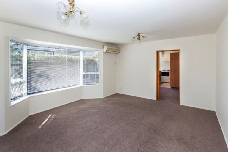 Photo of property in 2/143 Clarence Street, Riccarton, Christchurch, 8011