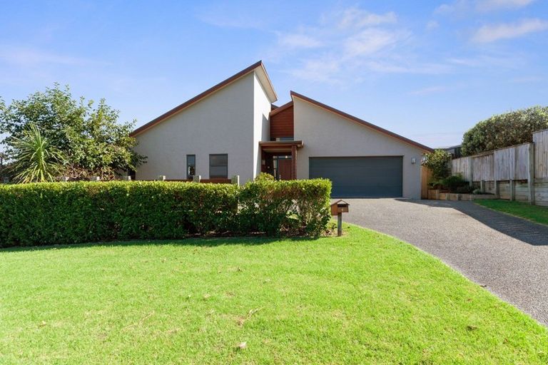 Photo of property in 4 Cotswold Place, Ohauiti, Tauranga, 3112