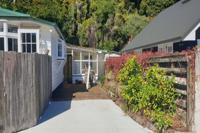 Photo of property in 716 Main Road North, Te Marua, Upper Hutt, 5018