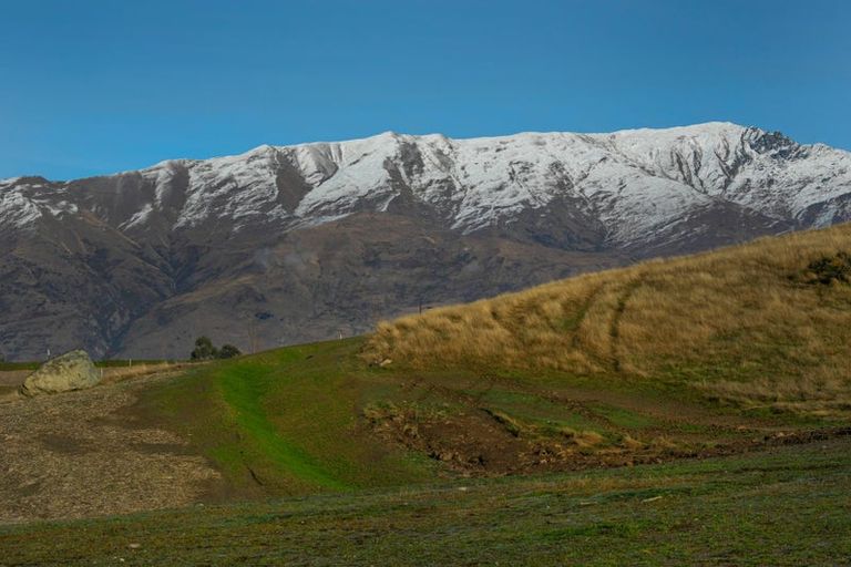 Photo of property in Northlake, 3 Carrickmore Crescent, Wanaka, 9305