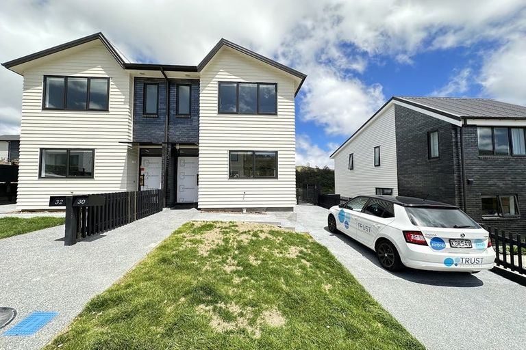 Photo of property in 30 Bee Lane, Whitby, Porirua, 5024