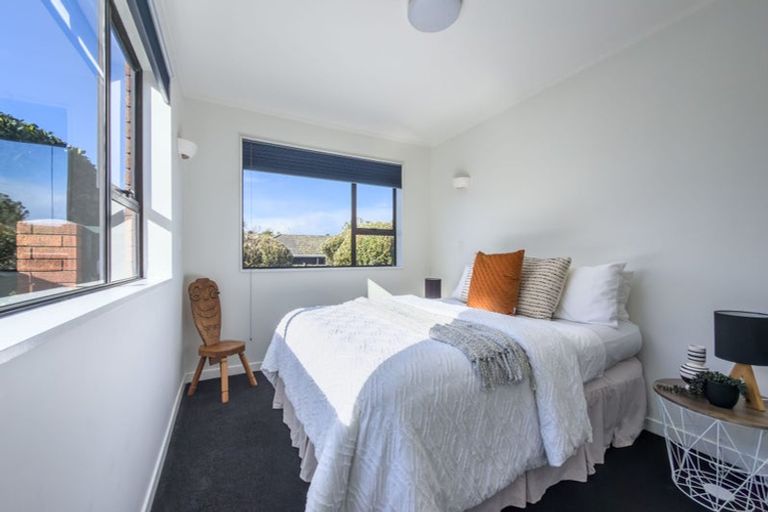 Photo of property in 3 Shastri Terrace, Khandallah, Wellington, 6035