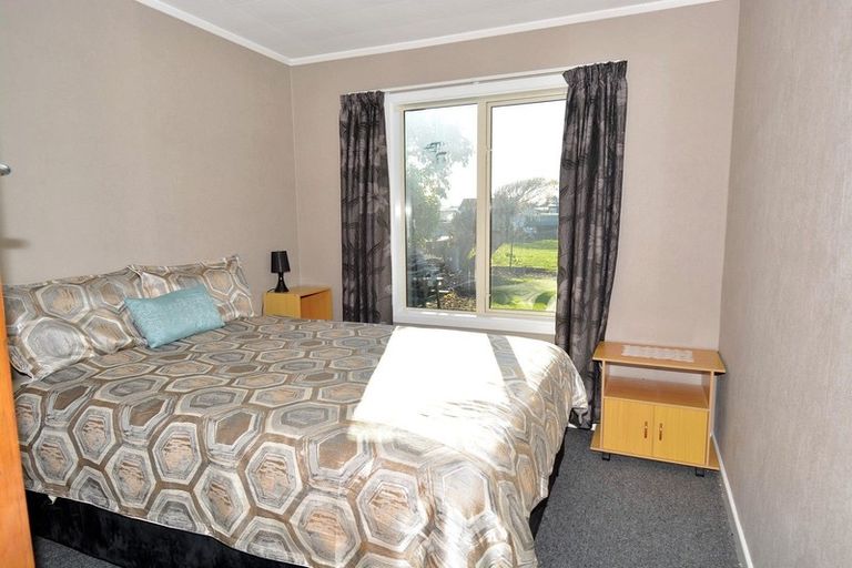 Photo of property in 274 Princes Street, Strathern, Invercargill, 9812