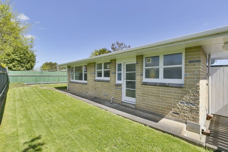 Photo of property in 6 Alice Place, Levin, 5510