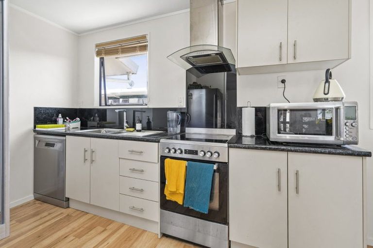 Photo of property in 76e Bandon Street, Frankton, Hamilton, 3204