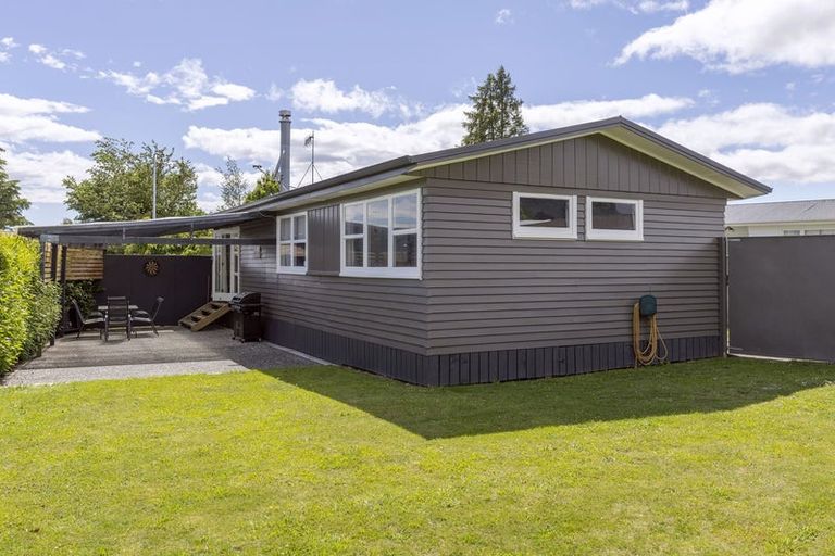 Photo of property in 35 Patikura Place, Turangi, 3334